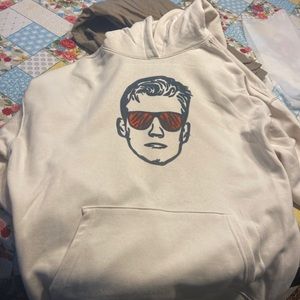 made to order! Can do other designs!